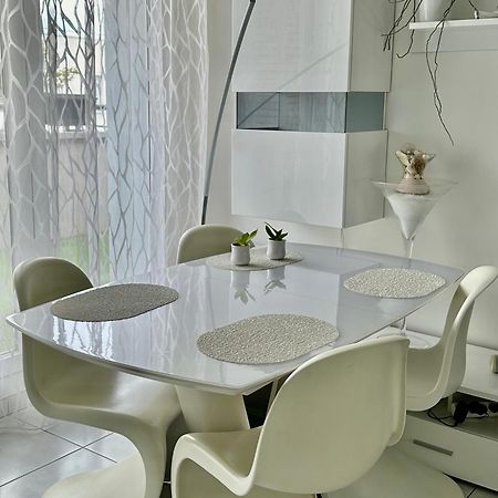 Appartement De Standing, Parking Prive, Climatise, Proche Du Centre-Ville Et La Gare Centre อาวีญง ภายนอก รูปภาพ